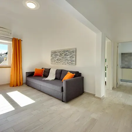 Tucha アルブフェイラ